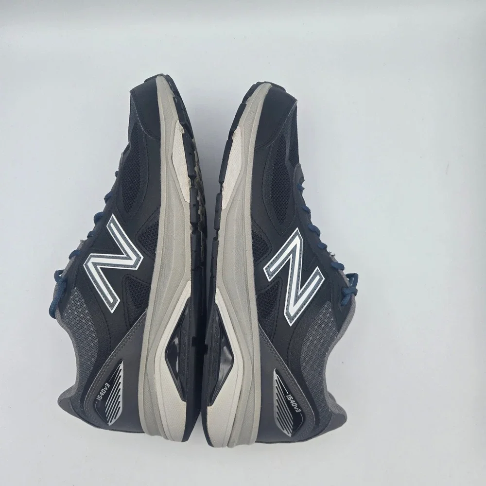 New Balance 1540 V3 Mens Size 11.5D Gray Black Sneakers‎ M1540BK3 Dad Shoes